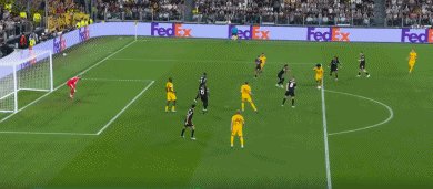 1758065702862016358.gif 尤多65.gif